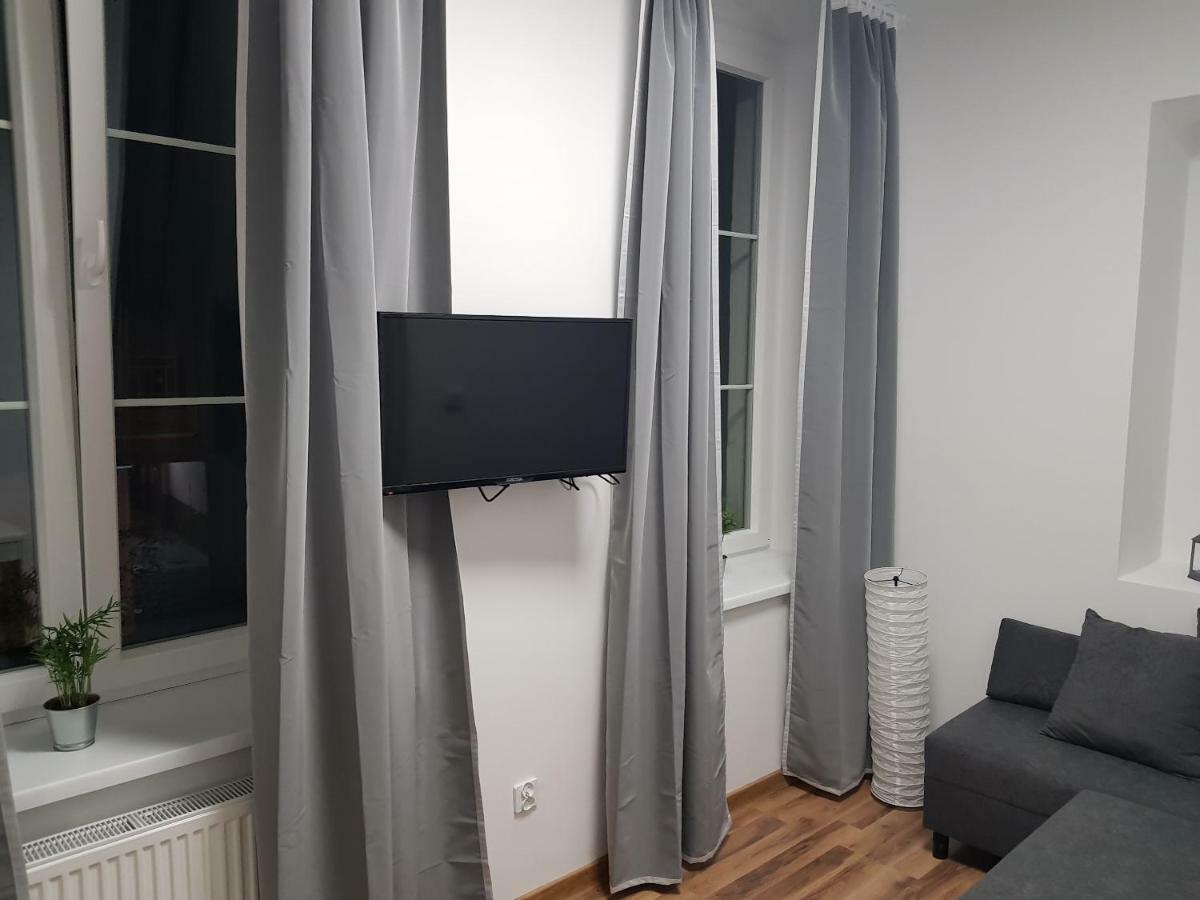 Apartament Nr 15 - 2 Pokoje Z Prywatnymi Lazienkami Centrum ポズナン エクステリア 写真